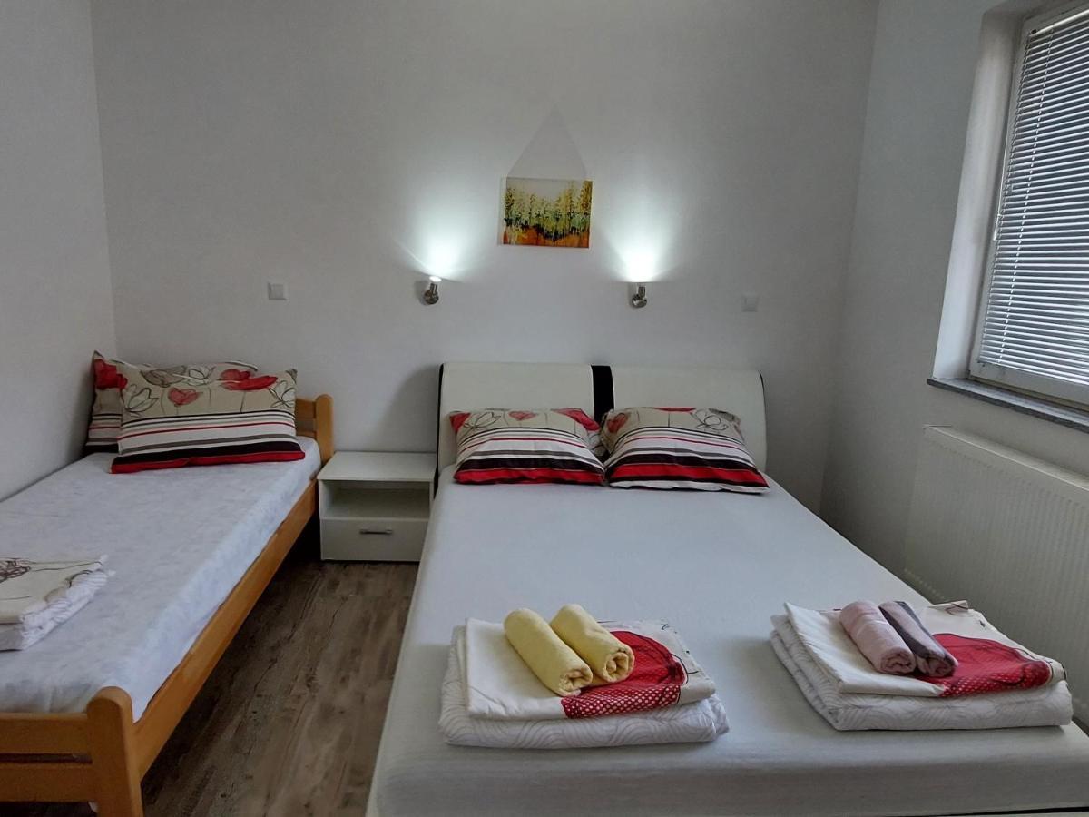 Apartments Window Bihac Ngoại thất bức ảnh